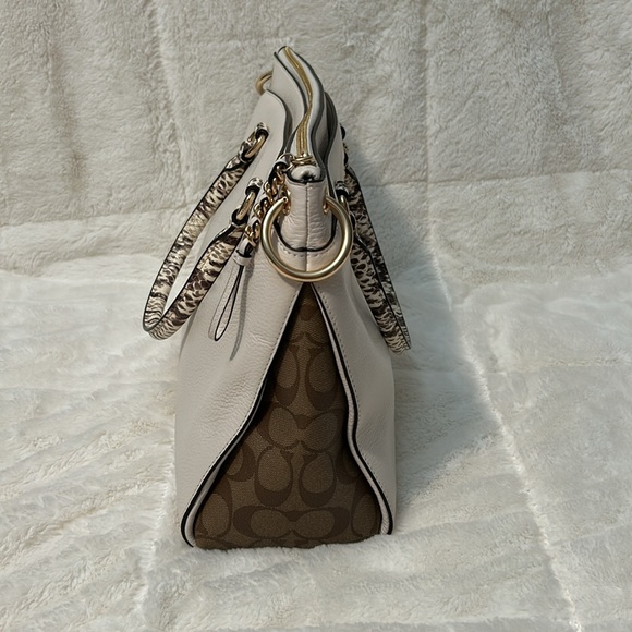 Coach F76642 Pebbled Leather Mia Satchel - Picture 4 of 8